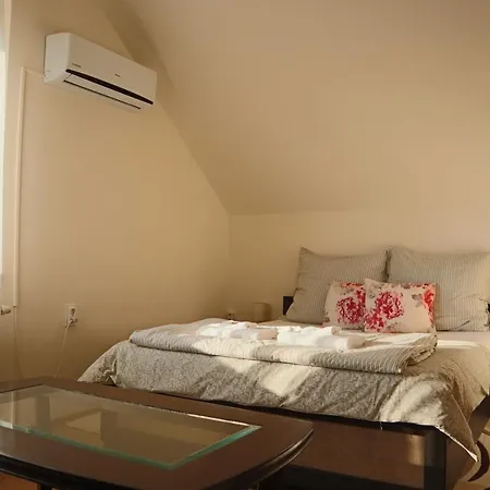 Memory Vendeghaz Guest house 3*